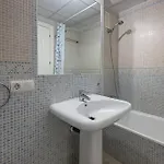 Beautiful Just 5 Minutes From The Apartment *