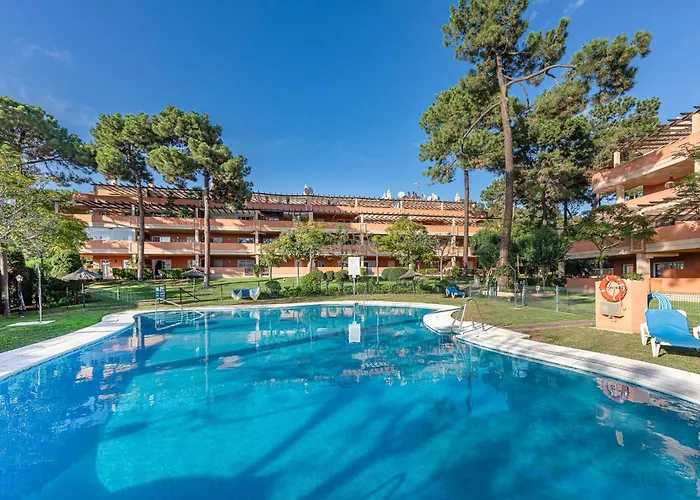 Beautiful Just 5 Minutes From The * Marbella