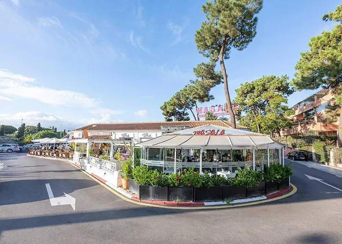 Διαμέρισμα Beautiful Just 5 Minutes From The *