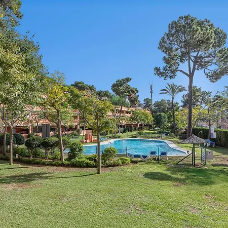 Beautiful Just 5 Minutes From The Marbella
