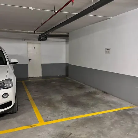 Beautiful Just 5 Minutes From The